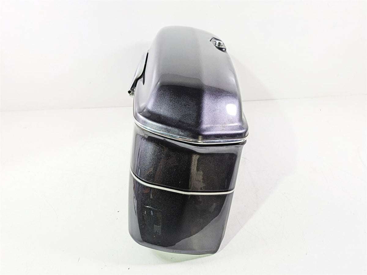 2008 Yamaha XVZ1300 Royal Star Left Saddle Bag Saddlebag - READ 4XY-Y2843-3B-4Y {{ shop.shopifyCountryName }} - Mototech271