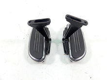 Load image into Gallery viewer, 2006 Harley Touring FLHTCU SE E-Glide Rear Floorboard Floor Board Set 47373-04 | Mototech271
