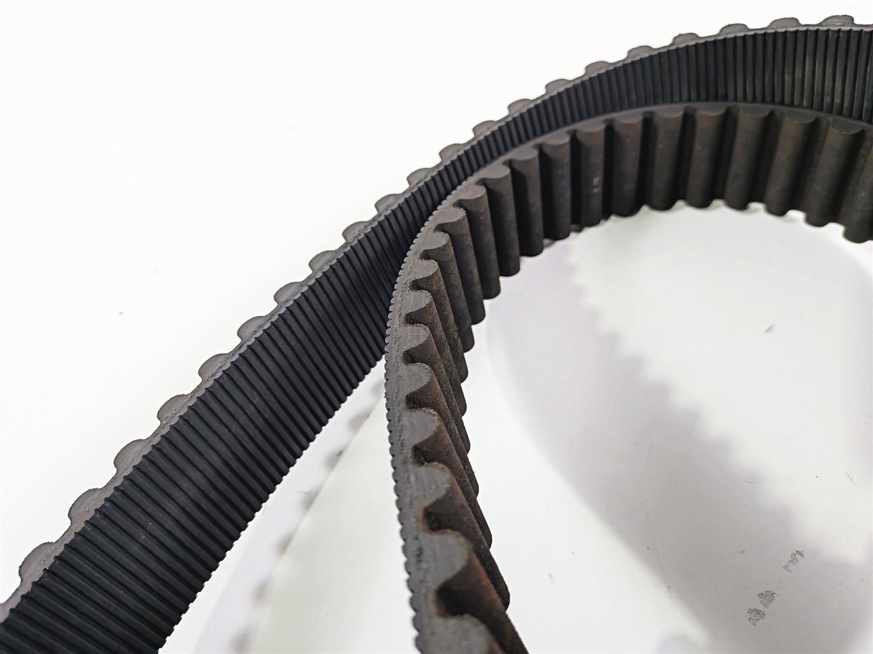 1998 Harley Dyna FXDL Low Rider Main Drive Belt 133T 1 1/2" 40015-90 {{ shop.shopifyCountryName }} - Mototech271