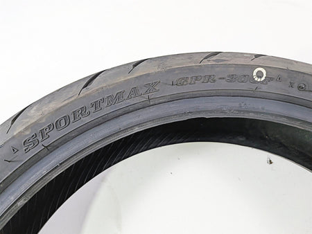 Used Motorcycle Tire Dunlop Sportmax GPR 300F 120/70R17 45067896 {{ shop.shopifyCountryName }} - Mototech271