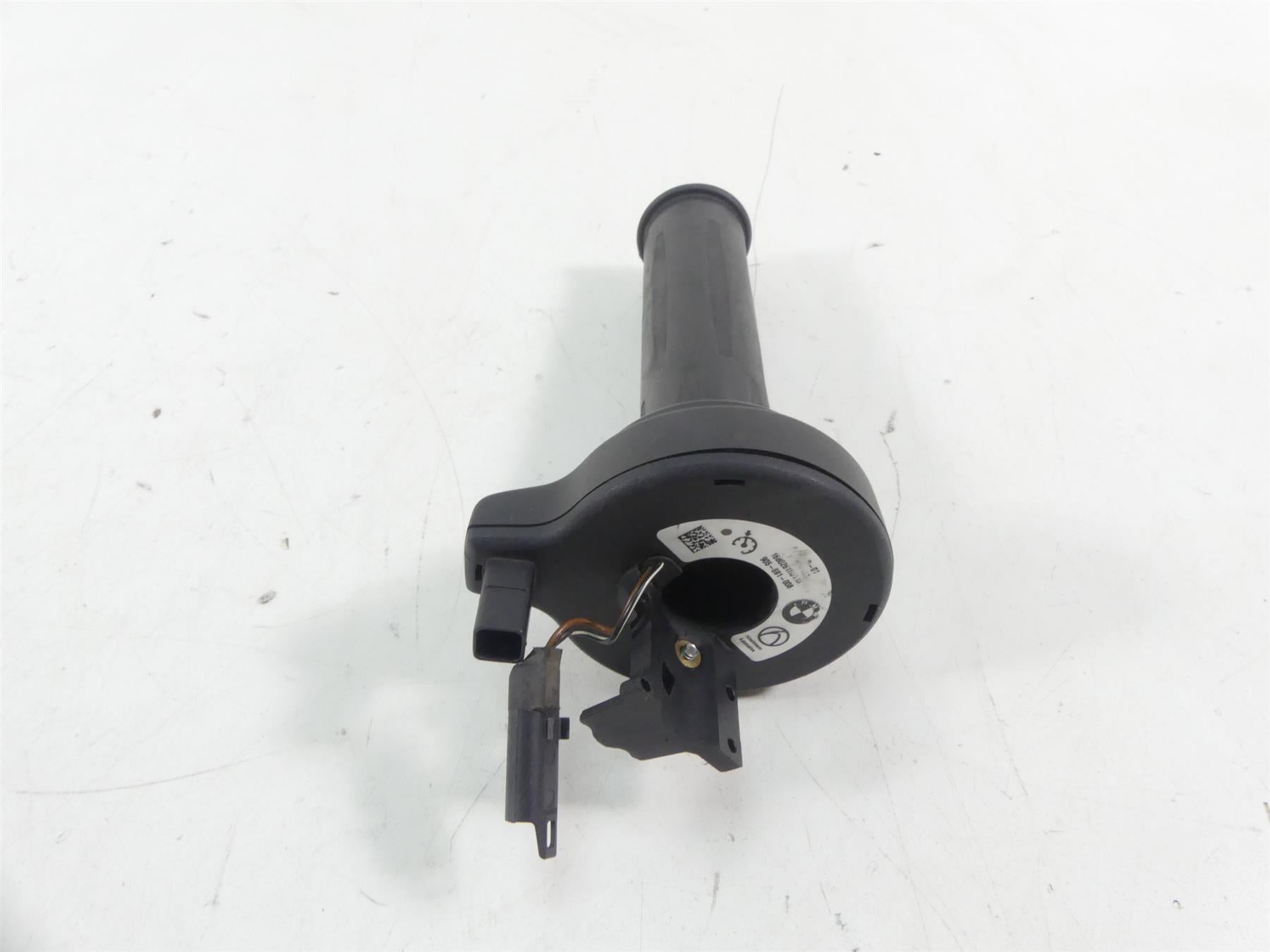 2016 BMW R1200GS K50 Right Heated Handlebar Cruise Throttle Grip 61318552120 {{ shop.shopifyCountryName }} - Mototech271