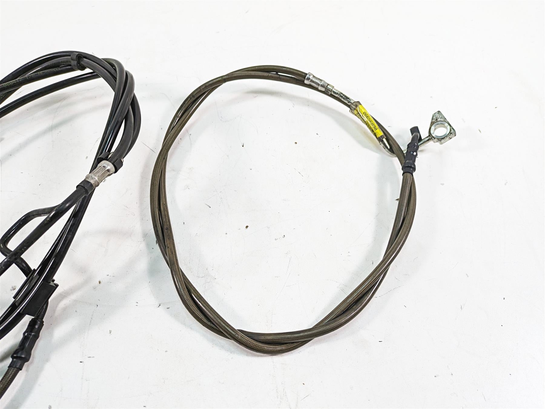 2018 Harley Touring FLHXSE CVO Street Glide Front Abs Brake Line Set 41899575 {{ shop.shopifyCountryName }} - Mototech271