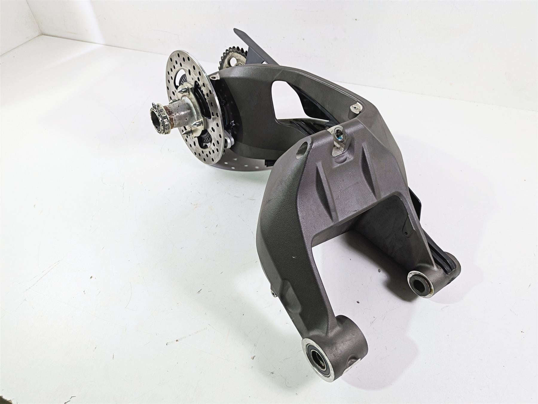 2016 Ducati Monster 1200 S Swingarm Swing Arm Axle Set 819Z0021A 37021381CA {{ shop.shopifyCountryName }} - Mototech271