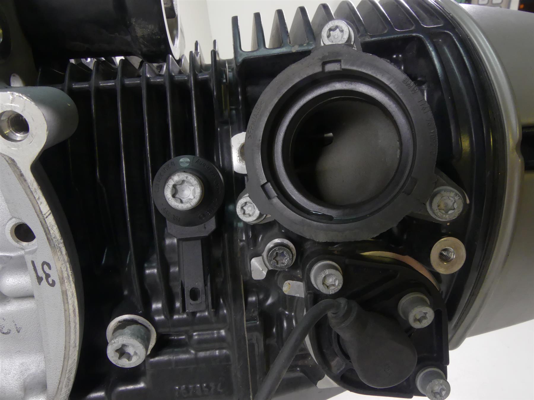 2009 BMW R1200GS K25 Running 1200ccm Engine Motor - Video - Read 11007702961 {{ shop.shopifyCountryName }} - Mototech271