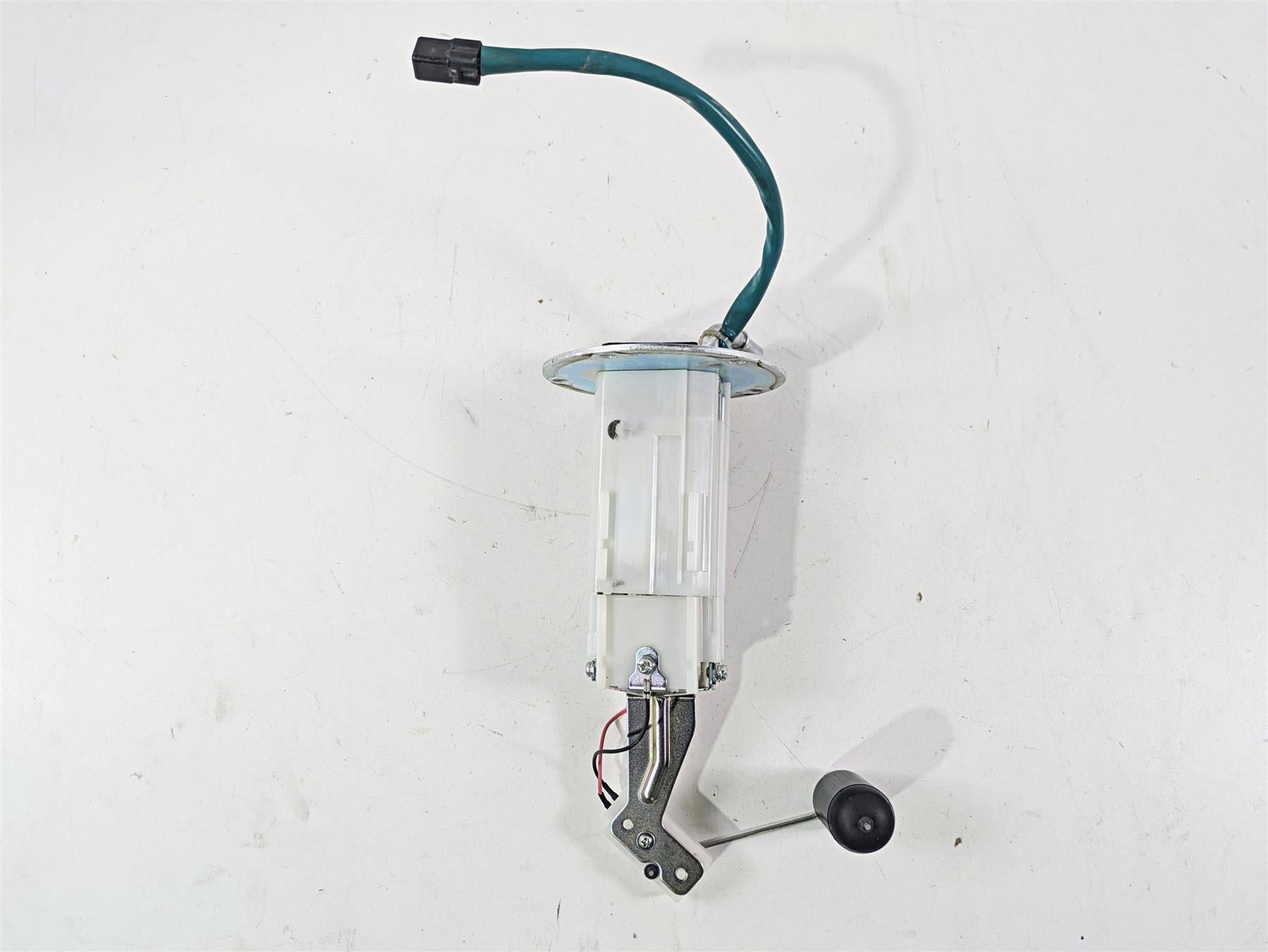 2024 Kawasaki ZX6R ZX636 Ninja Fuel Gas Petrol Pump - Tested 49040-0779 {{ shop.shopifyCountryName }} - Mototech271