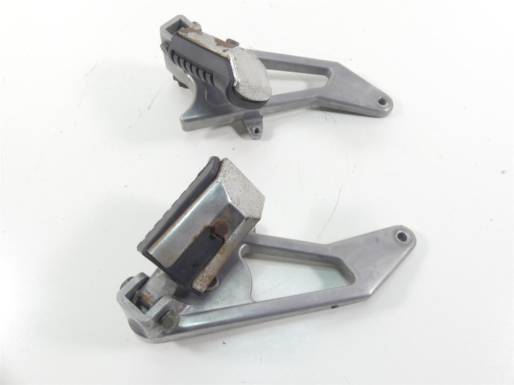 2001 Moto Guzzi California Sp 1100 Rear Footpegs + Brackets Set GU294435509 {{ shop.shopifyCountryName }} - Mototech271