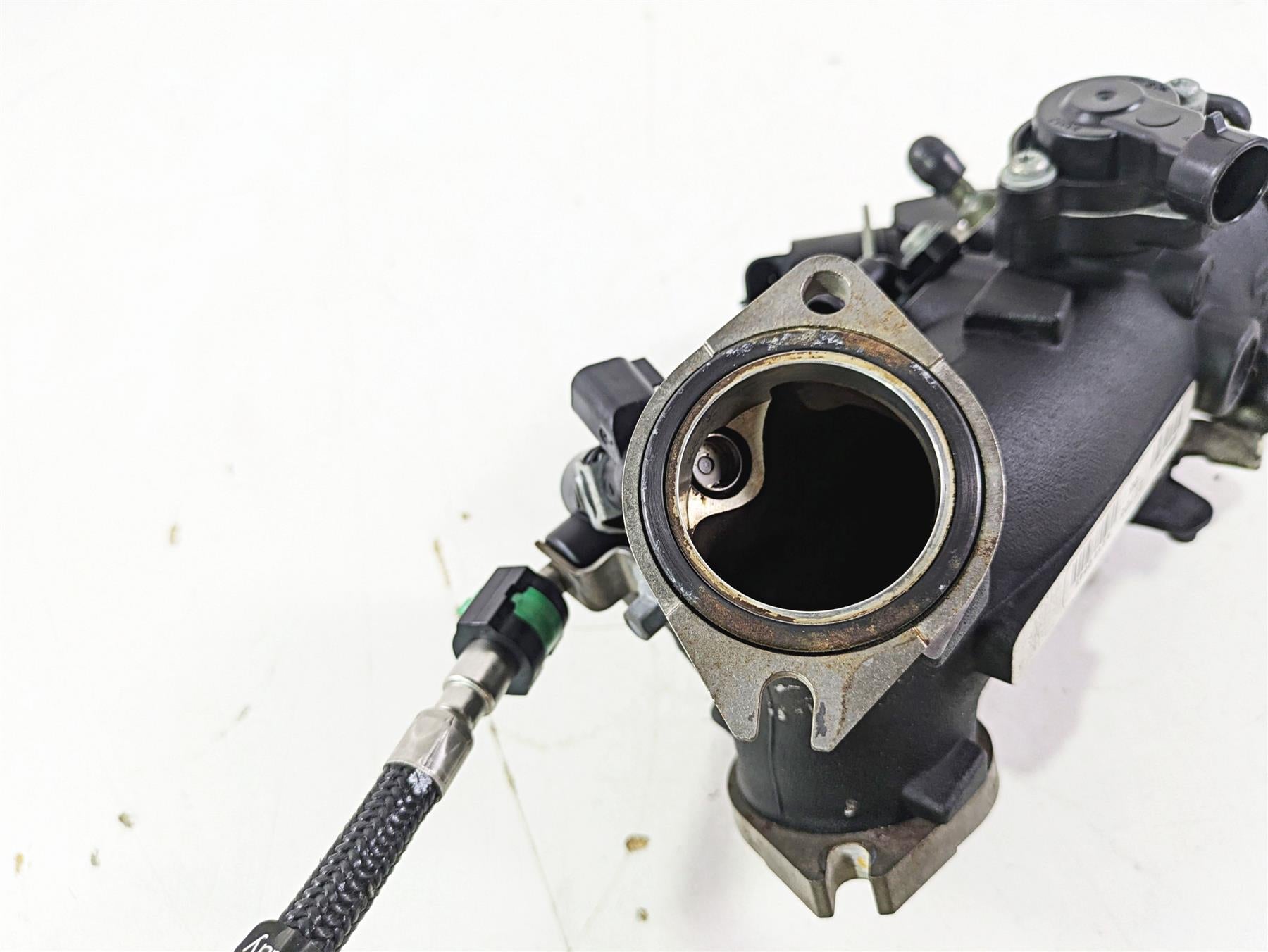 2009 Harley FXCWC Softail Rocker Throttle Body Fuel Injection 27708-06 27618-06 {{ shop.shopifyCountryName }} - Mototech271