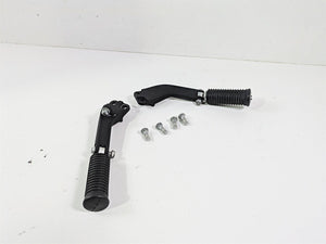 2016 Harley FXDF Dyna Fat Bob Rear Passenger Footpeg Set 49230-06 49224-06A