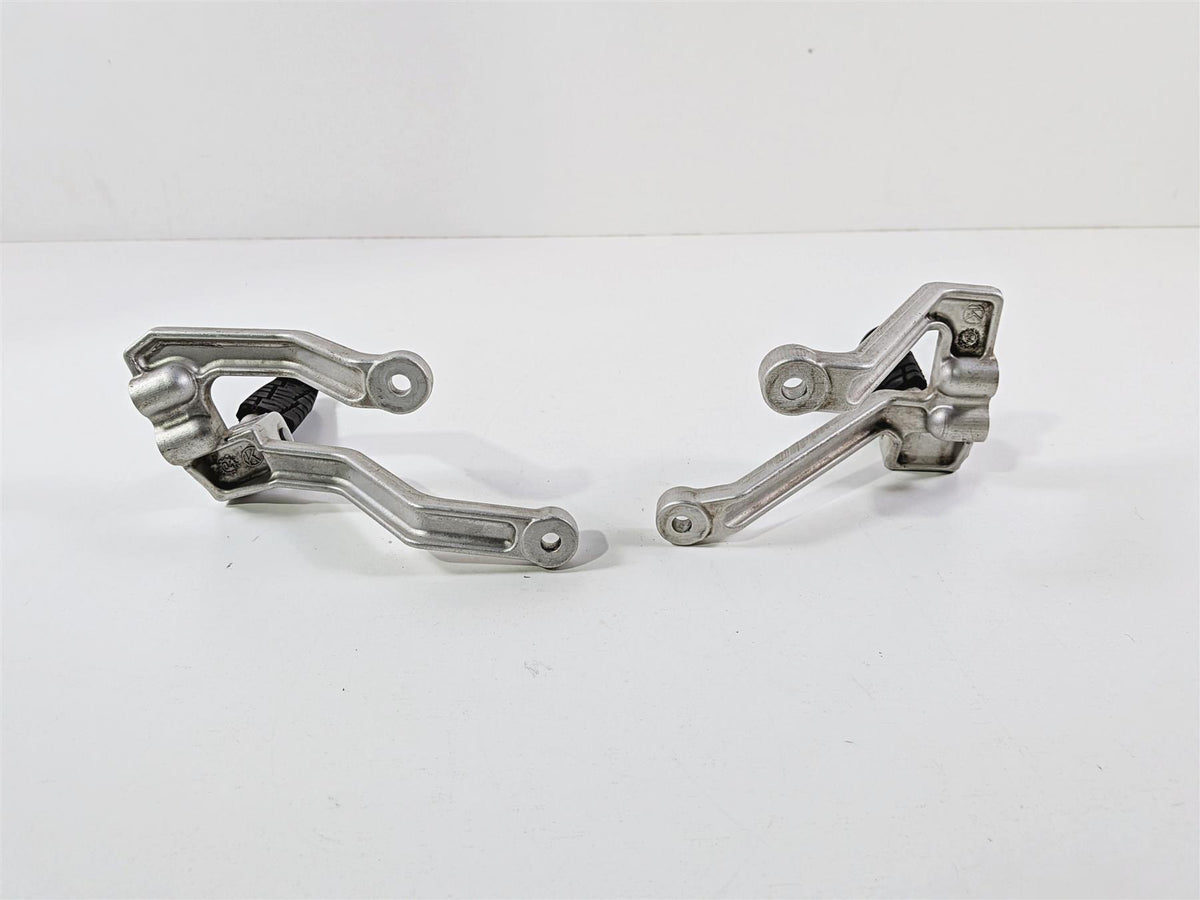 2005 KTM 950 LC8 Adventure Passenger Foot Peg Rest Set 6000304900001S {{ shop.shopifyCountryName }} - Mototech271