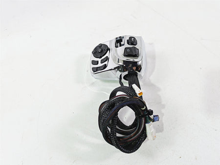 2017 Indian Chieftain Limited Chrome Left Hand Control Switch Audio 4015197 {{ shop.shopifyCountryName }} - Mototech271