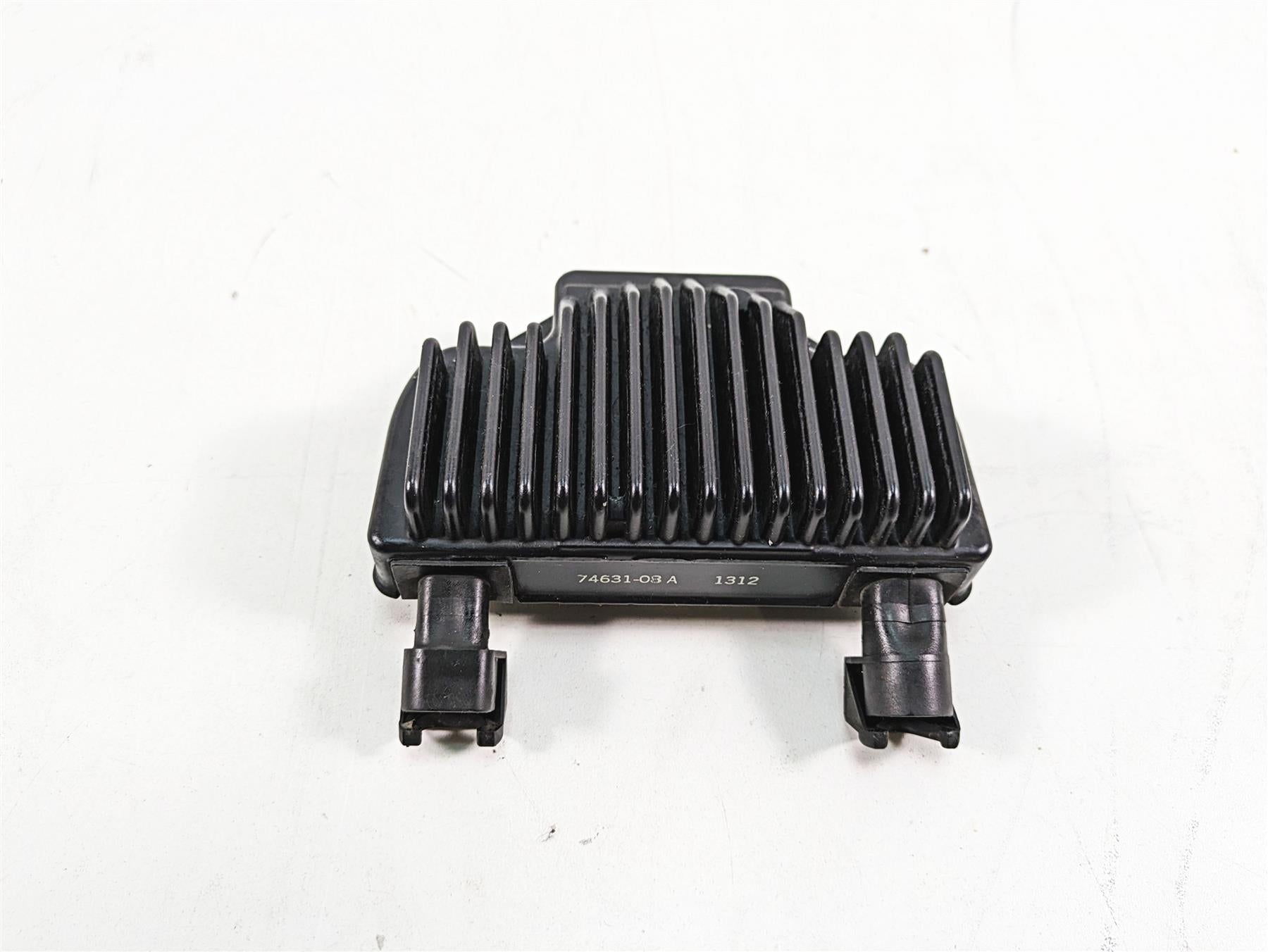2012 Harley FLD Dyna Switchback Rectifier Voltage Regulator 74631-08A {{ shop.shopifyCountryName }} - Mototech271