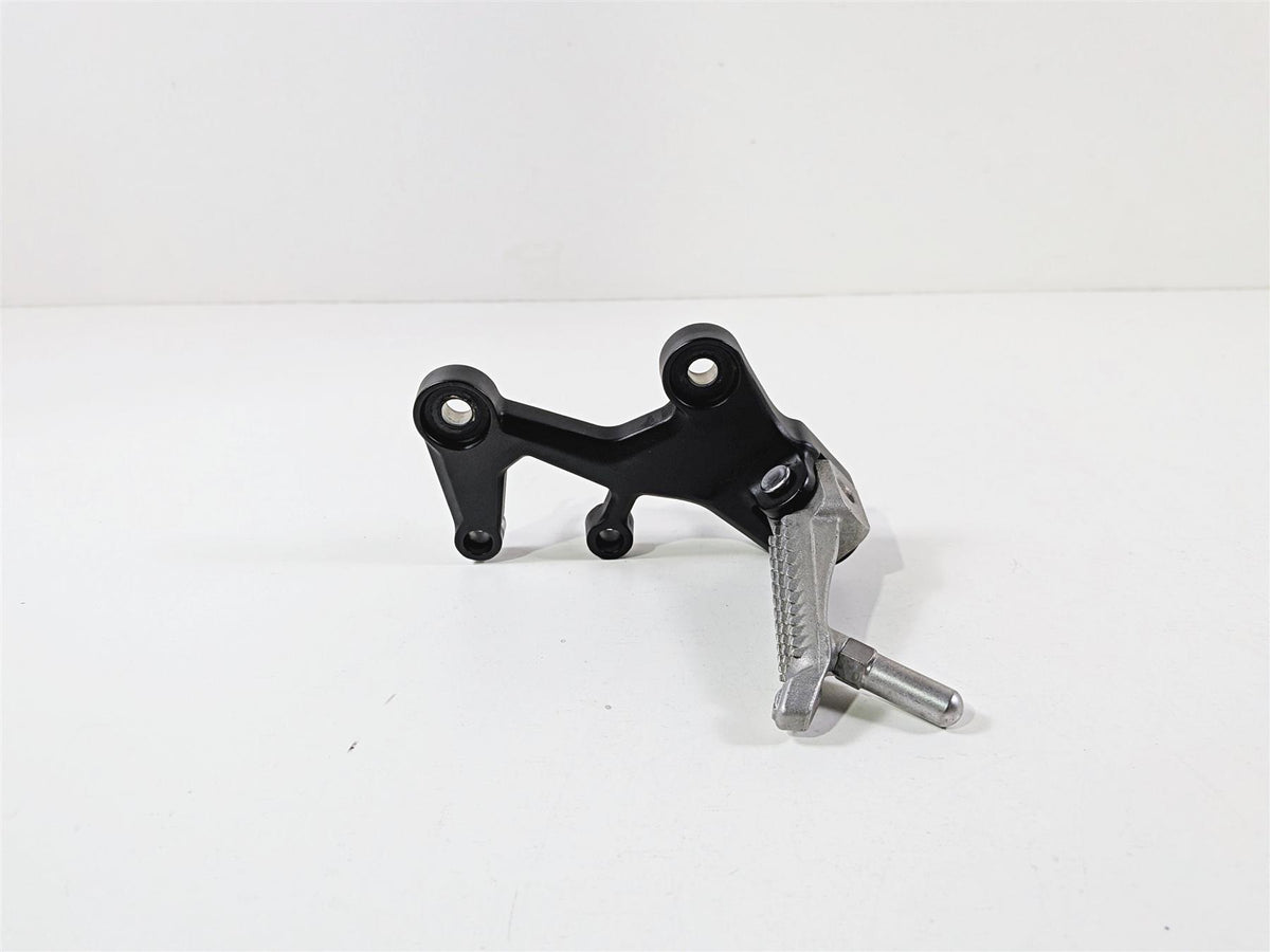 2024 Kawasaki EX500 Ninja 40th An. Right Front Rider Foot Peg & Mount 35063-1408 {{ shop.shopifyCountryName }} - Mototech271