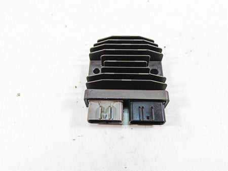 2019 Yamaha YXZ1000 R EPS SS SE Rectifier Voltage Regulator B5H-81960-00-00 {{ shop.shopifyCountryName }} - Mototech271