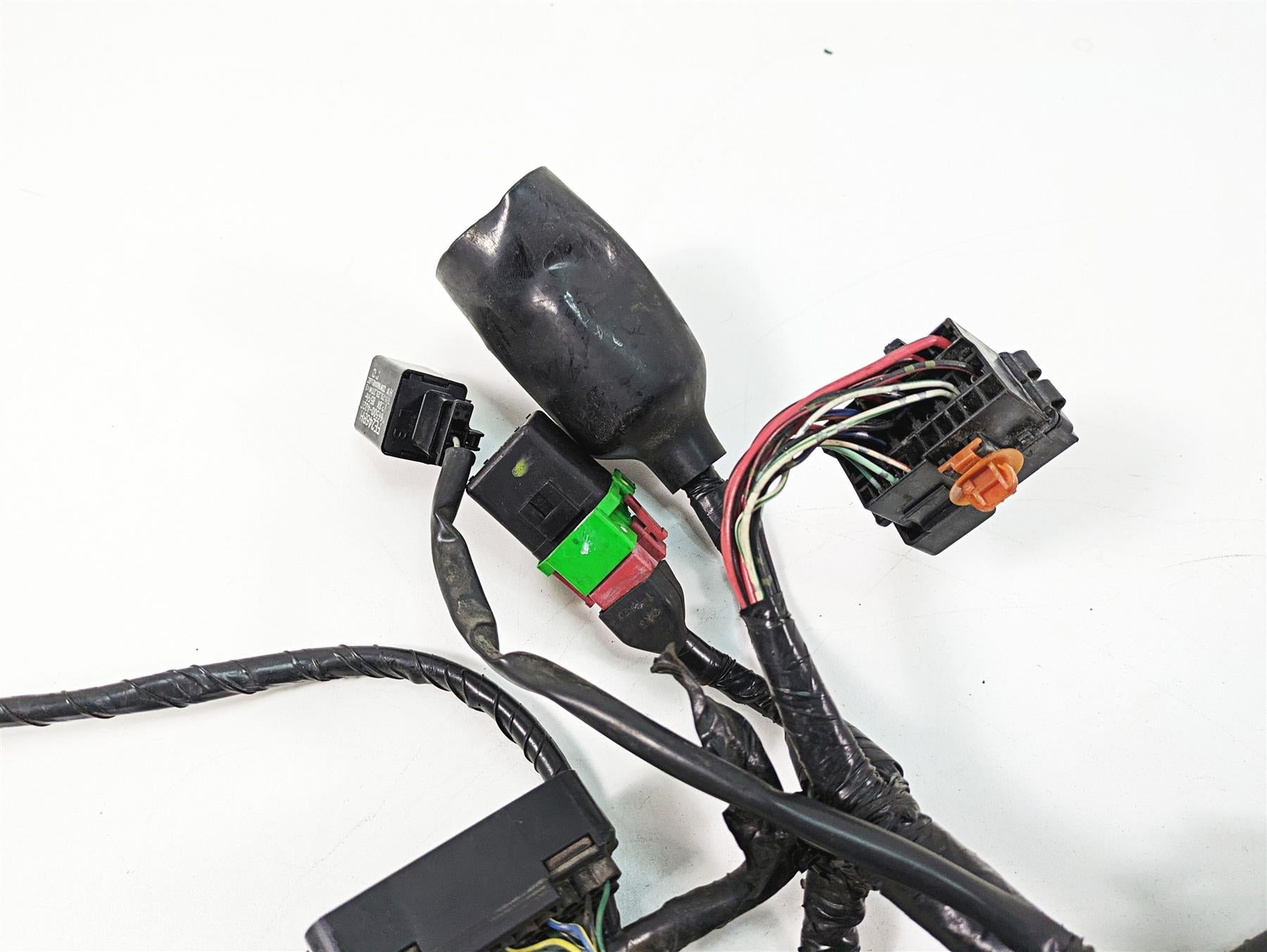 2006 Honda V-Twin VTX1300 R Main Wiring Harness Loom - No Cuts 32100-MEA-A00 {{ shop.shopifyCountryName }} - Mototech271