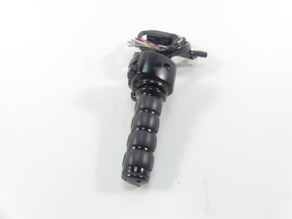2013 Harley Touring FLHX Street Glide Right Hand Control Switch -Read 71684-06A {{ shop.shopifyCountryName }} - Mototech271