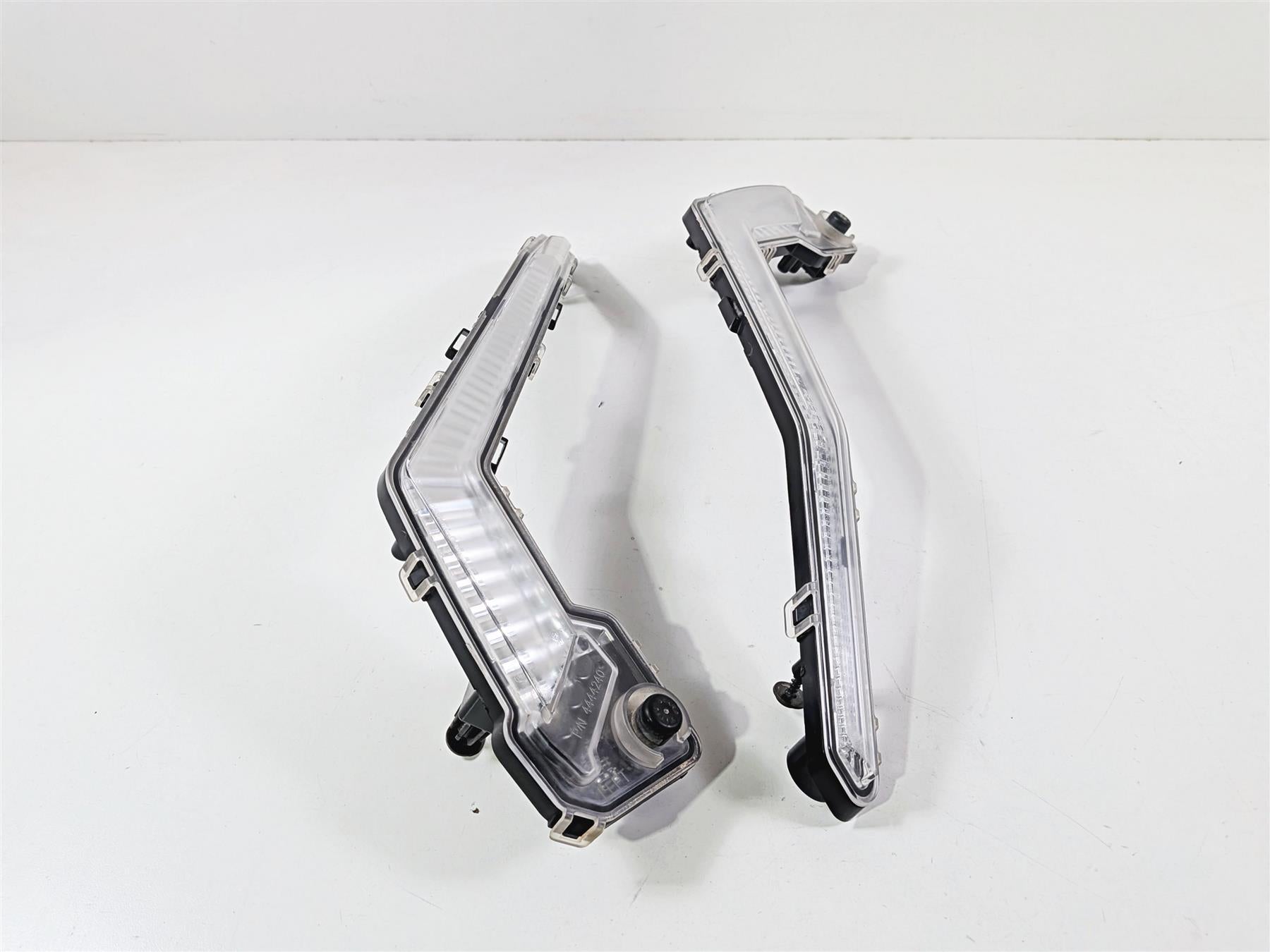 2018 Can Am Maverick X3 XRS Turbo R Front Signature Running Light Set 710004994-Mototech271