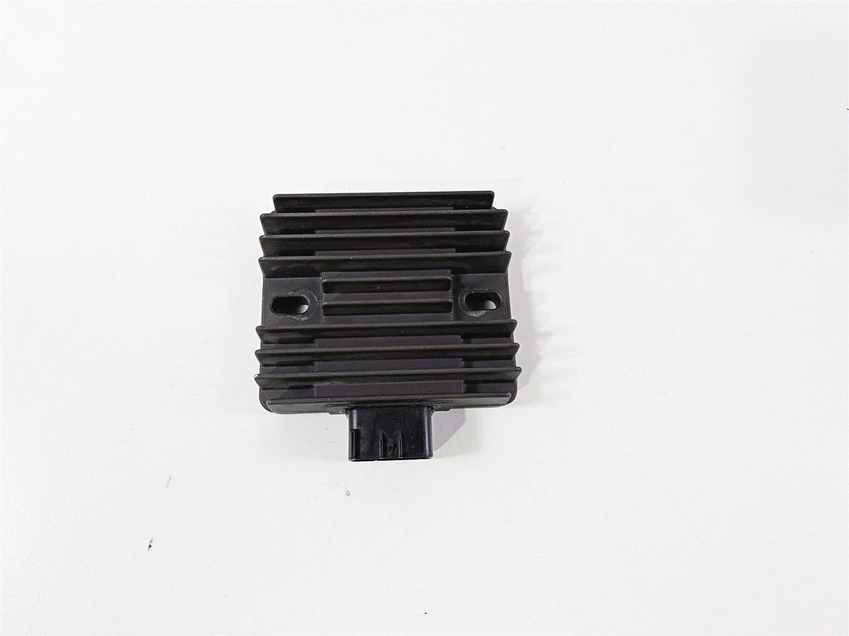 2006 Yamaha XVZ1300 Royal Star Rectifier Voltage Regulator 4XY-81960-00-00 {{ shop.shopifyCountryName }} - Mototech271