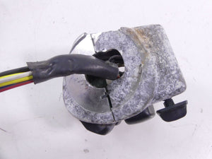 2009 Harley Touring FLHRC Road King Left Control Switch Blinker Light 71682-06A | Mototech271