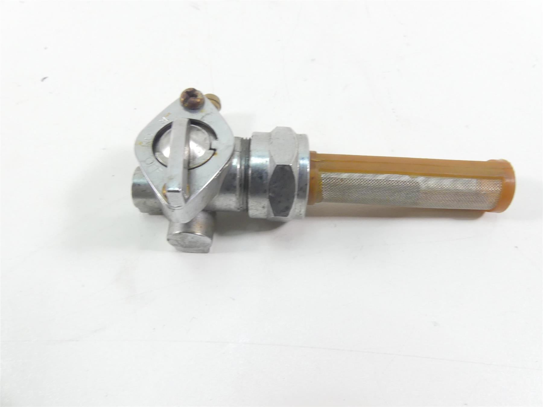 1995 Harley Touring FLHTCU Electra Glide Fuel Gas Petrol Petcock Valve 61338-94D {{ shop.shopifyCountryName }} - Mototech271
