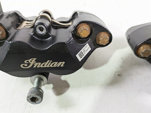 2018 Indian Chieftain Limited Front Brake Caliper Set 1912390 1912391