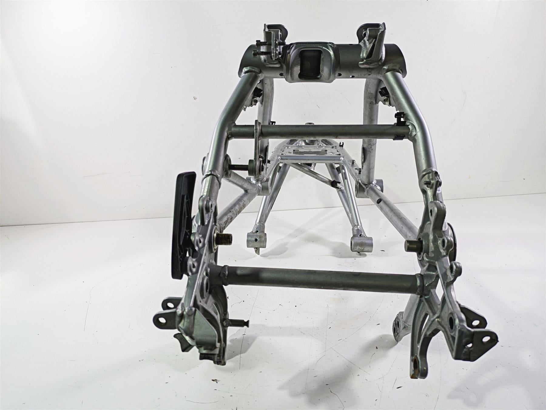 2018 BMW R1200GS GSW K50 Straight Main Frame Chassis With South Carolina Salvage Title - 46519444971 {{ shop.shopifyCountryName }} - Mototech271