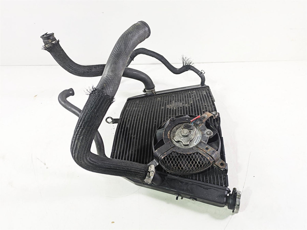 2007 Suzuki GSXR600 Coolant Radiator - No Leaks & Straight 17710-01H00 {{ shop.shopifyCountryName }} - Mototech271