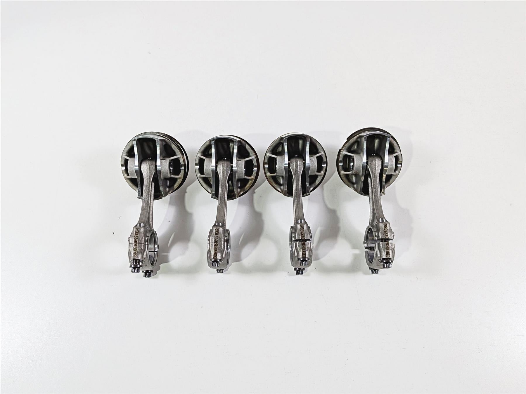 2017 BMW S1000RR K46 All 4 Piston & Connecting Rod Set 11258536333 {{ shop.shopifyCountryName }} - Mototech271