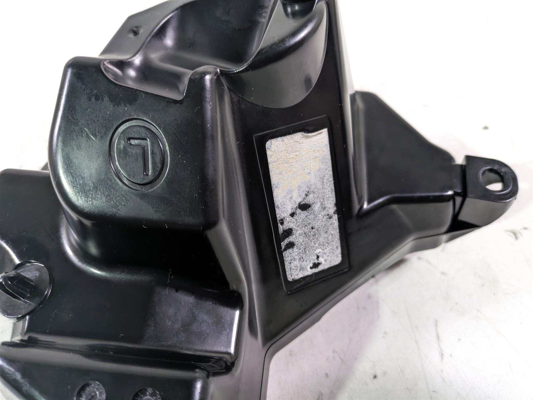 2022 BMW R1250 RT K052 Left Side Audio Speaker 65138543457 {{ shop.shopifyCountryName }} - Mototech271
