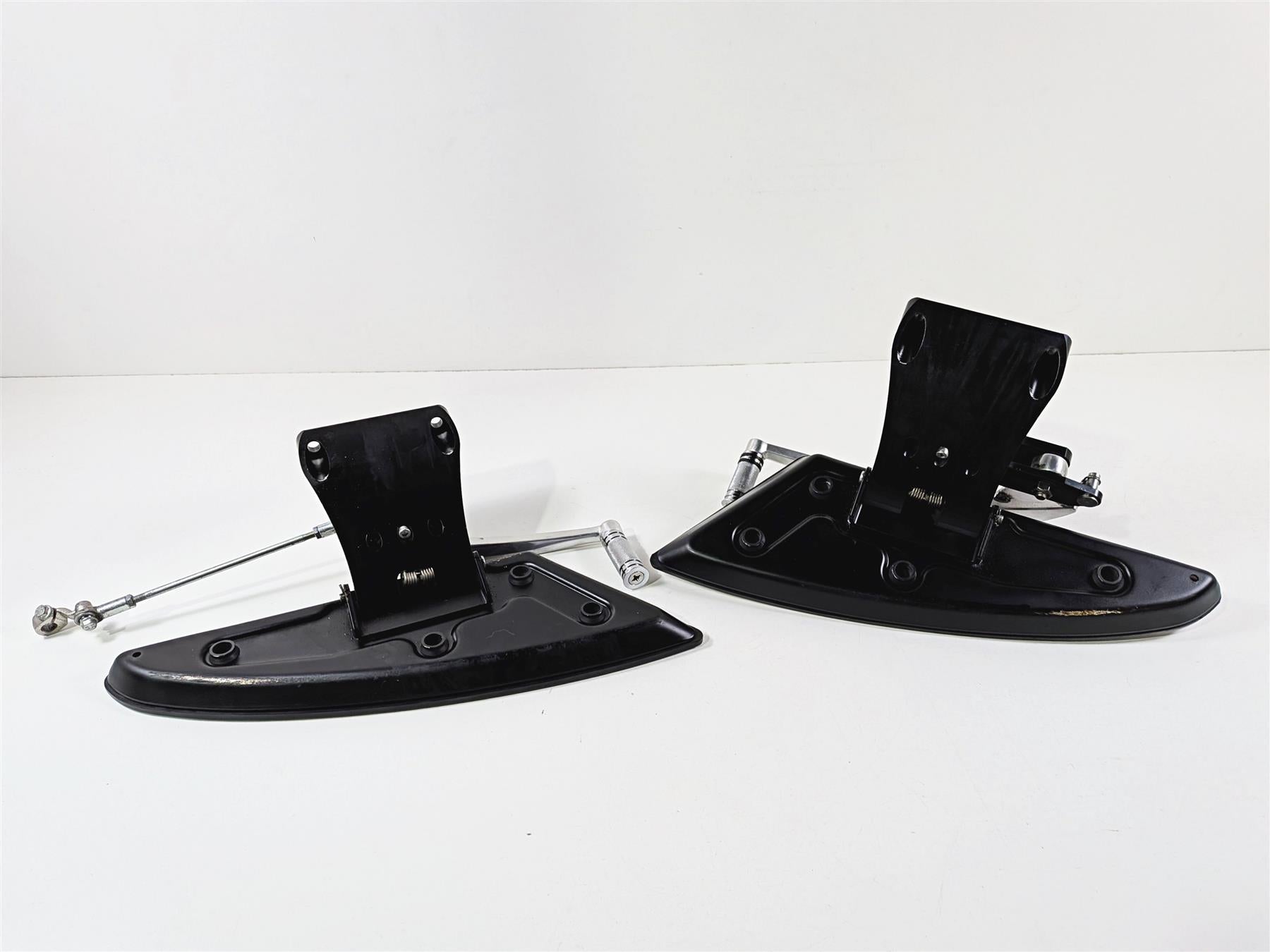 2013 Victory Vision Tour Left Right Floor Board Shifter Brake Pedal 5134178 5137197 {{ shop.shopifyCountryName }} - Mototech271