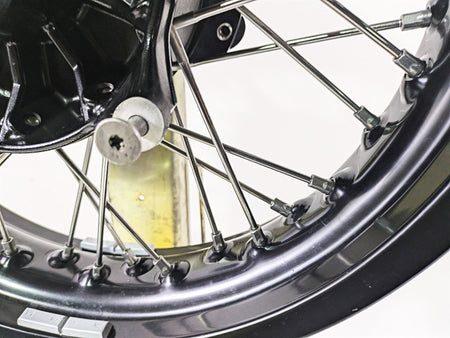 2015 BMW R nineT K21 17x3.5 Front Wheel Black Spoke Rim - Wobble 36318546108 36318544512 {{ shop.shopifyCountryName }} - Mototech271