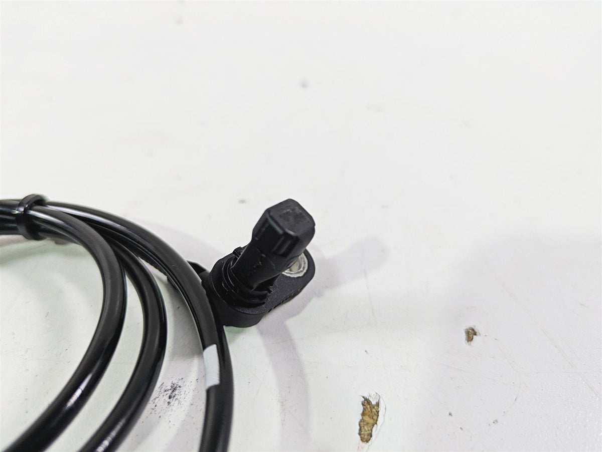 2020 Suzuki V-Strom 1050 XT Front Abs Brake Wheel Speed Sensor 55710-06L00 {{ shop.shopifyCountryName }} - Mototech271