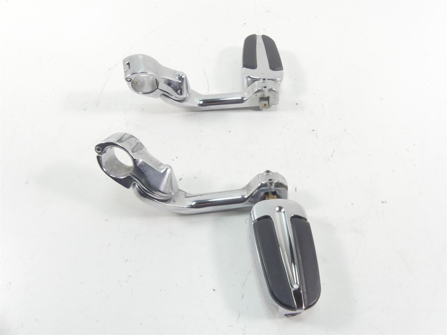 2013 Harley Touring FLHTK Electra Glide Highway Foot Pegs + 5" Mount 50829-07A {{ shop.shopifyCountryName }} - Mototech271
