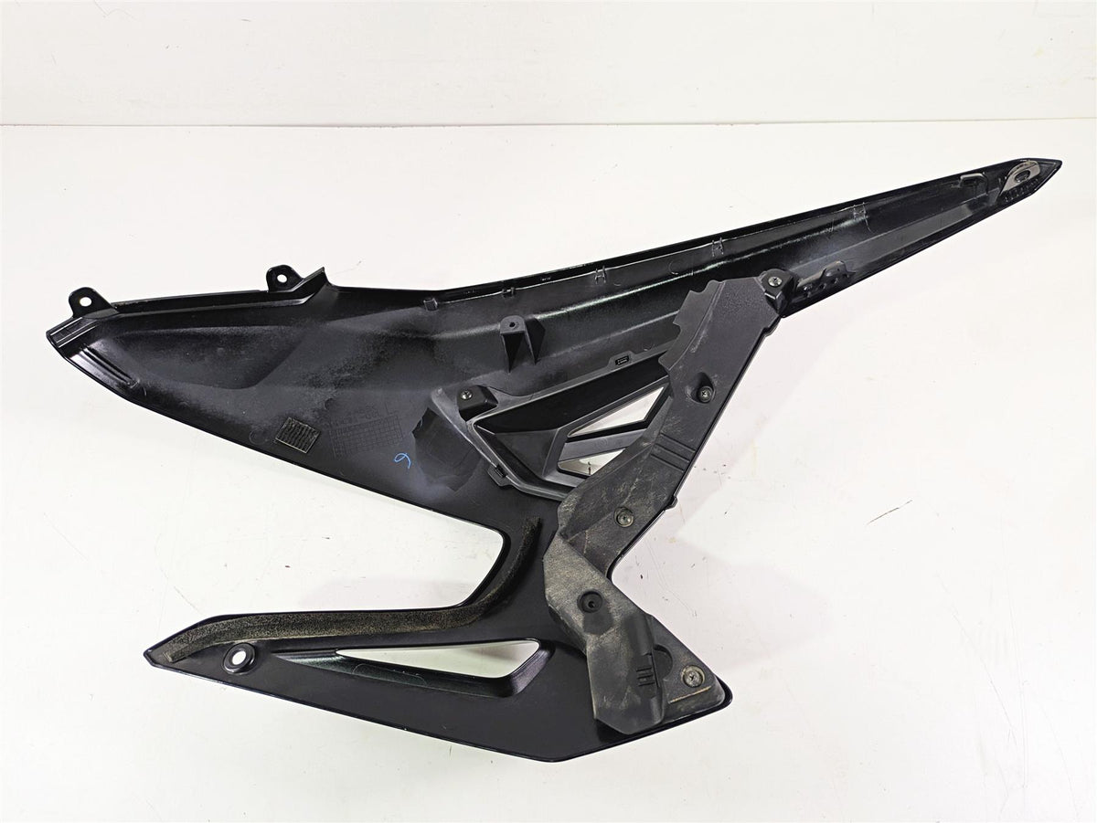 2020 Suzuki V-Strom 1050 XT Left Front Main Side Cover Fairing -Read 94430-06L00 {{ shop.shopifyCountryName }} - Mototech271