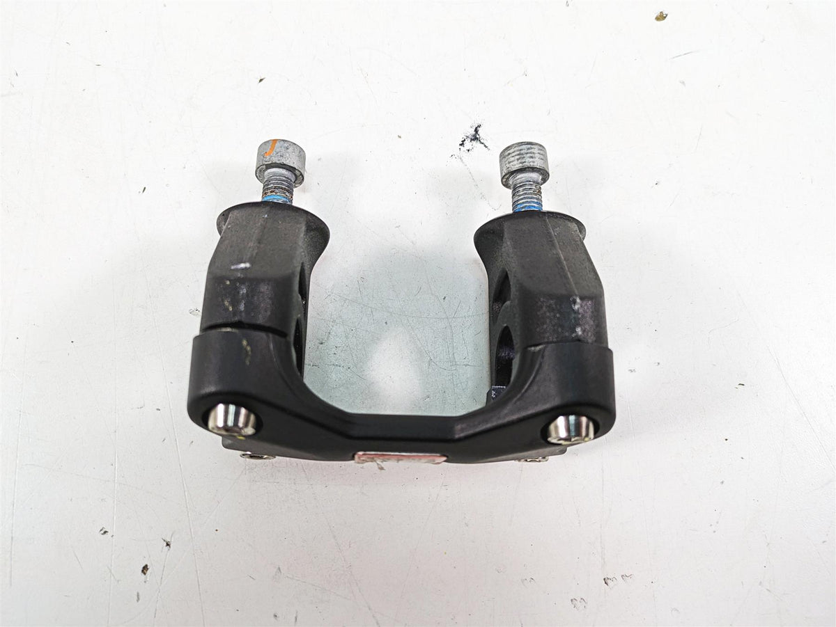 2020 Aprilia Tuono V4 Factory Handlebar Holder Riser Set 2B003986 2B003980 {{ shop.shopifyCountryName }} - Mototech271