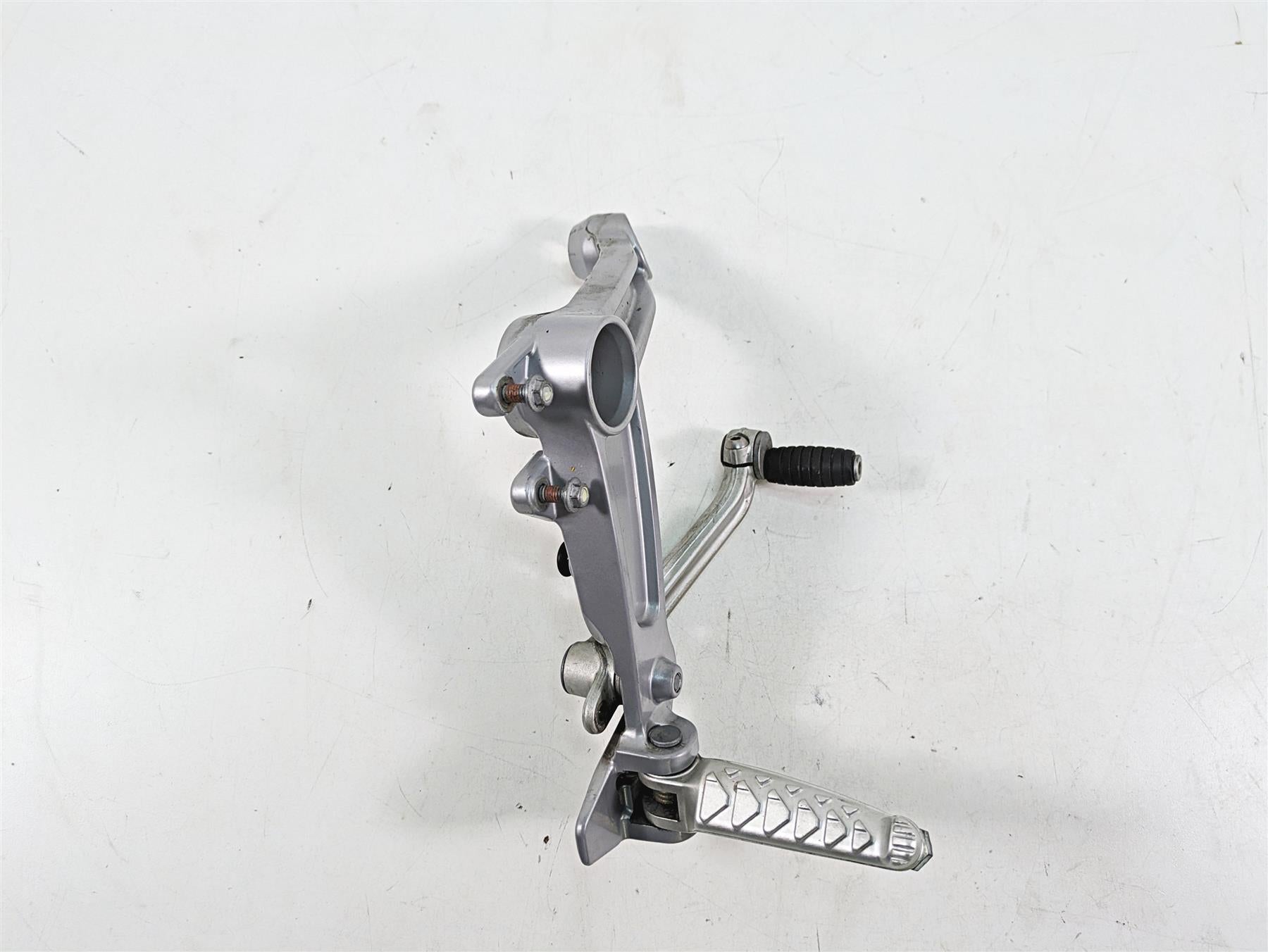 2021 Aprilia RS660 Left Rider Footpeg & Brake Pedal 2B005202 {{ shop.shopifyCountryName }} - Mototech271