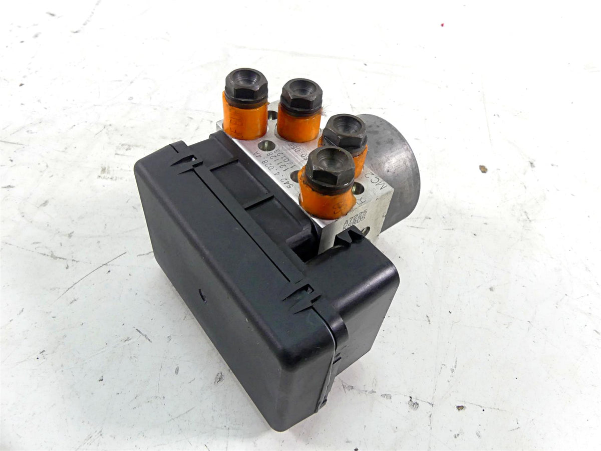 2013 Ducati Diavel Red Abs Brake Pump Module Unit 542a0284A {{ shop.shopifyCountryName }} - Mototech271