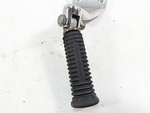 Load image into Gallery viewer, 2005 Harley Dyna FXDL Low Rider Left Front Footpeg &amp; Shifter Mid -Read 50639-90A | Mototech271
