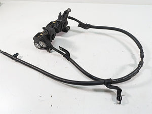 2009 Yamaha XV1900 Raider Front Brake Calipers 1D7-2580T-10-00 1D7-2580U-10-00