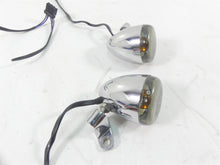 Load image into Gallery viewer, 2007 Harley Touring FLHR SE CVO Road King Front Turn Signal Set - Read 68614-03 | Mototech271
