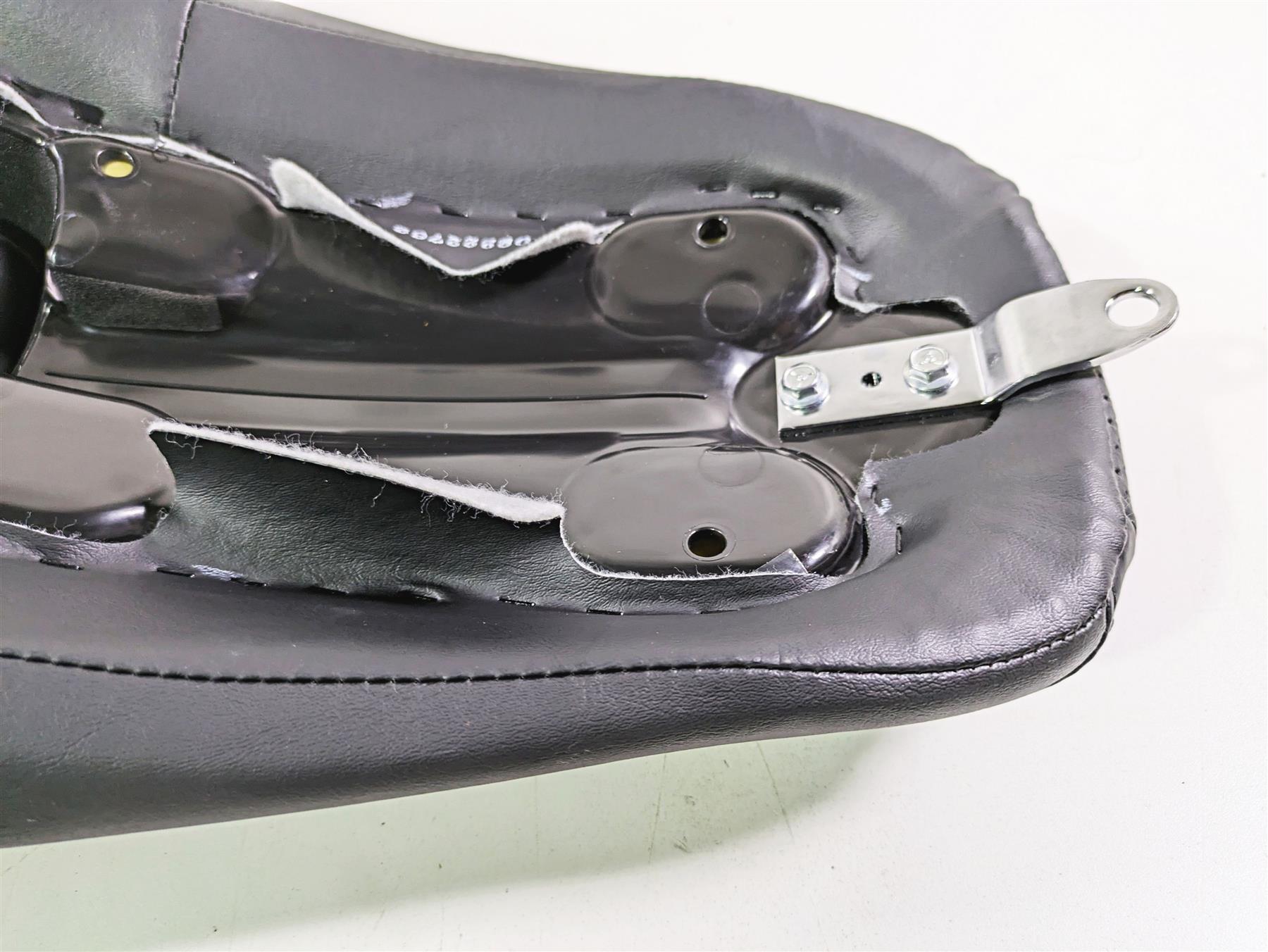 2014 Harley FXDL Dyna Low Rider Rider Driver Seat Saddle - Read 52000136 {{ shop.shopifyCountryName }} - Mototech271