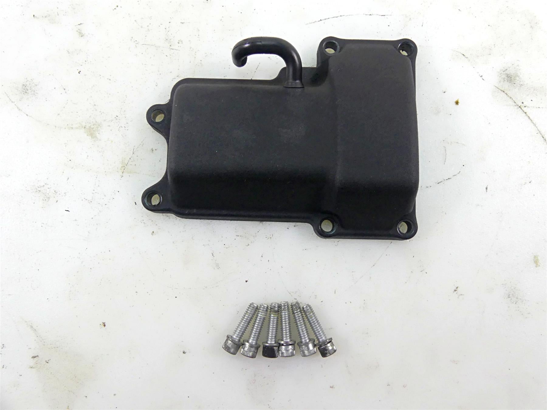 2017 Harley Dyna FXDB Street Bob Upper Black Transmission Top Cover 34471-06A {{ shop.shopifyCountryName }} - Mototech271