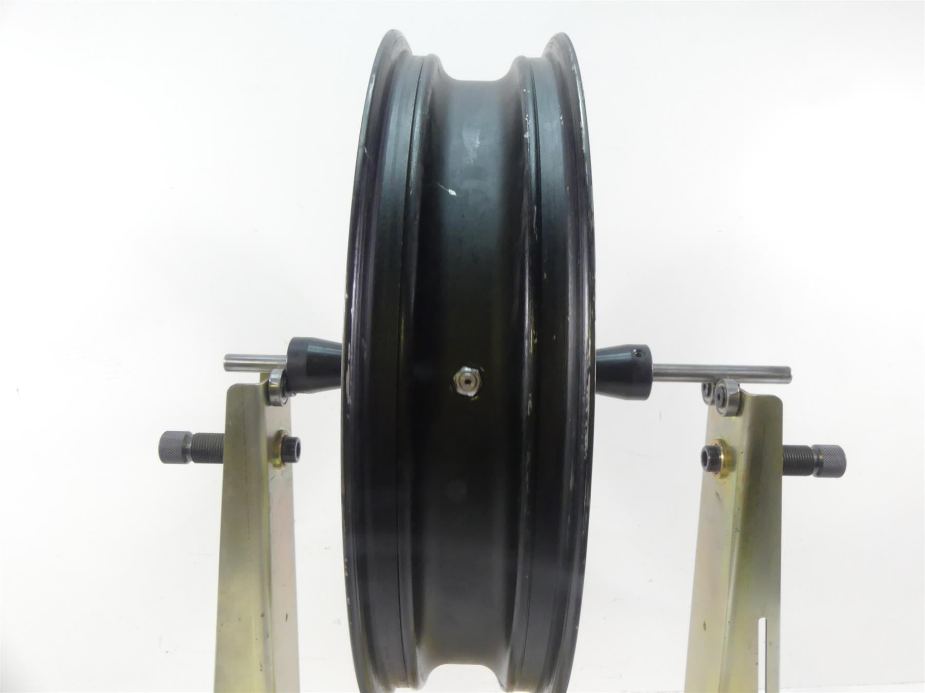 2015 Ducati Diavel Carbon Red Front Wheel Rim 17x3.5 - Read 50121461B {{ shop.shopifyCountryName }} - Mototech271
