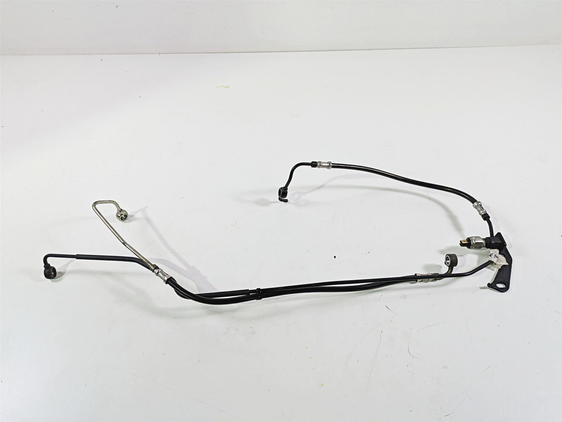 2010 Harley Touring FLHTK Electra Glide Rear Abs Brake Line Set 40611-09 {{ shop.shopifyCountryName }} - Mototech271