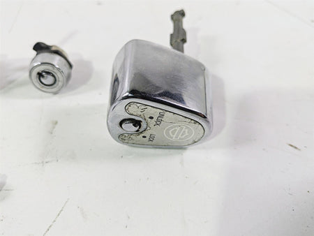 2008 Harley Touring FLHTP Electra Glide Ignition Switch Knob + Key Lock 71532-03 {{ shop.shopifyCountryName }} - Mototech271