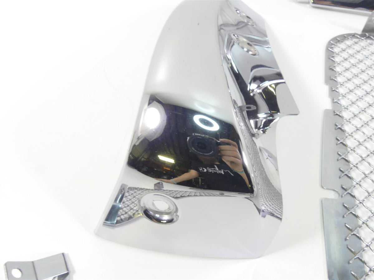 2013 Triumph Rocket 3 Touring Radiator Chrome Fairing Covers T2108413 T2108414 {{ shop.shopifyCountryName }} - Mototech271