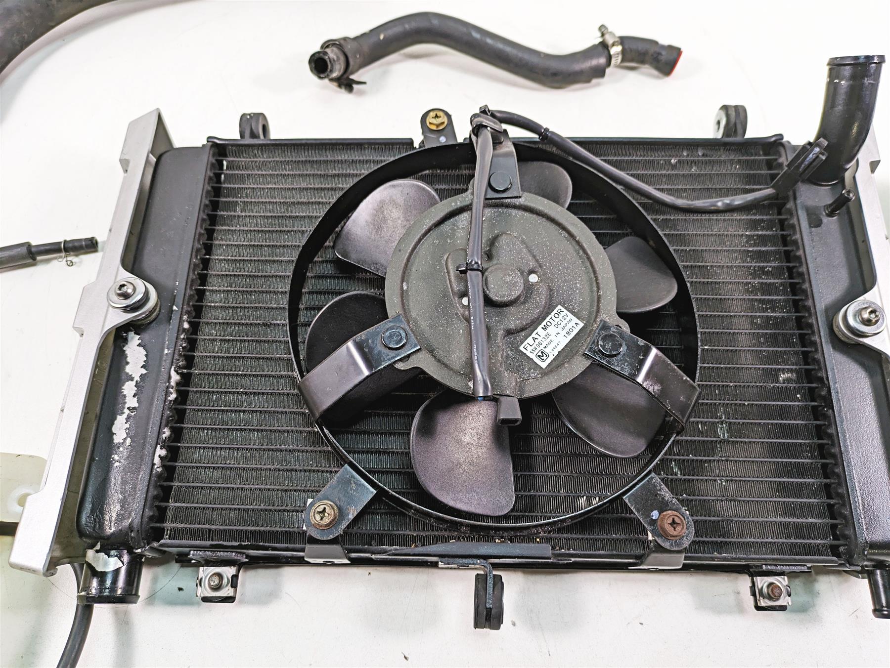 2002 Yamaha FZ1 FZS1000 Fazer Radiator Fan Reservoir Hoses Set 5LV-12461-00-00 {{ shop.shopifyCountryName }} - Mototech271