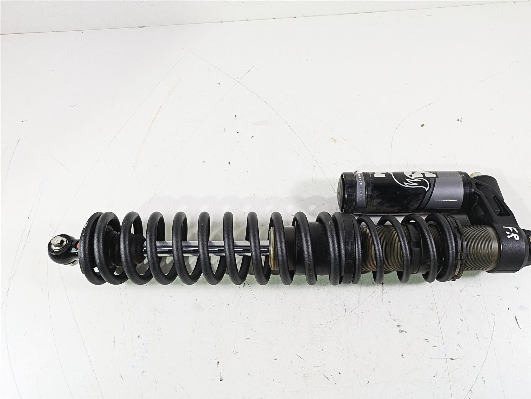 2022 Yamaha YXZ1000 R Front Right Shock Damper Fox 531miles BAS-F310H-01 {{ shop.shopifyCountryName }} - Mototech271