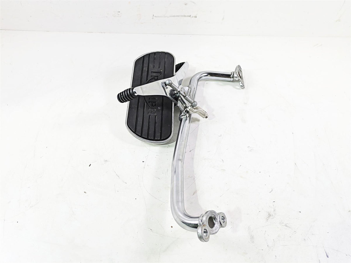 2006 Triumph Rocket 3 Left Rider Foot Peg Mount & Shifter T2083008 {{ shop.shopifyCountryName }} - Mototech271
