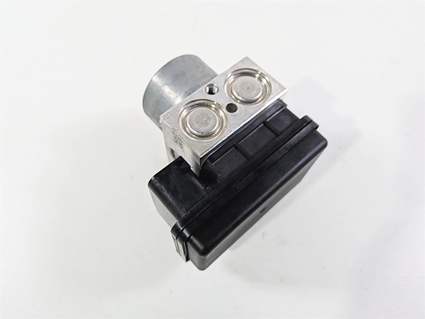 2023 Ducati Streetfighter V4 Abs Brake Pump Unit Module 54241131A 54241121A-Mototech271