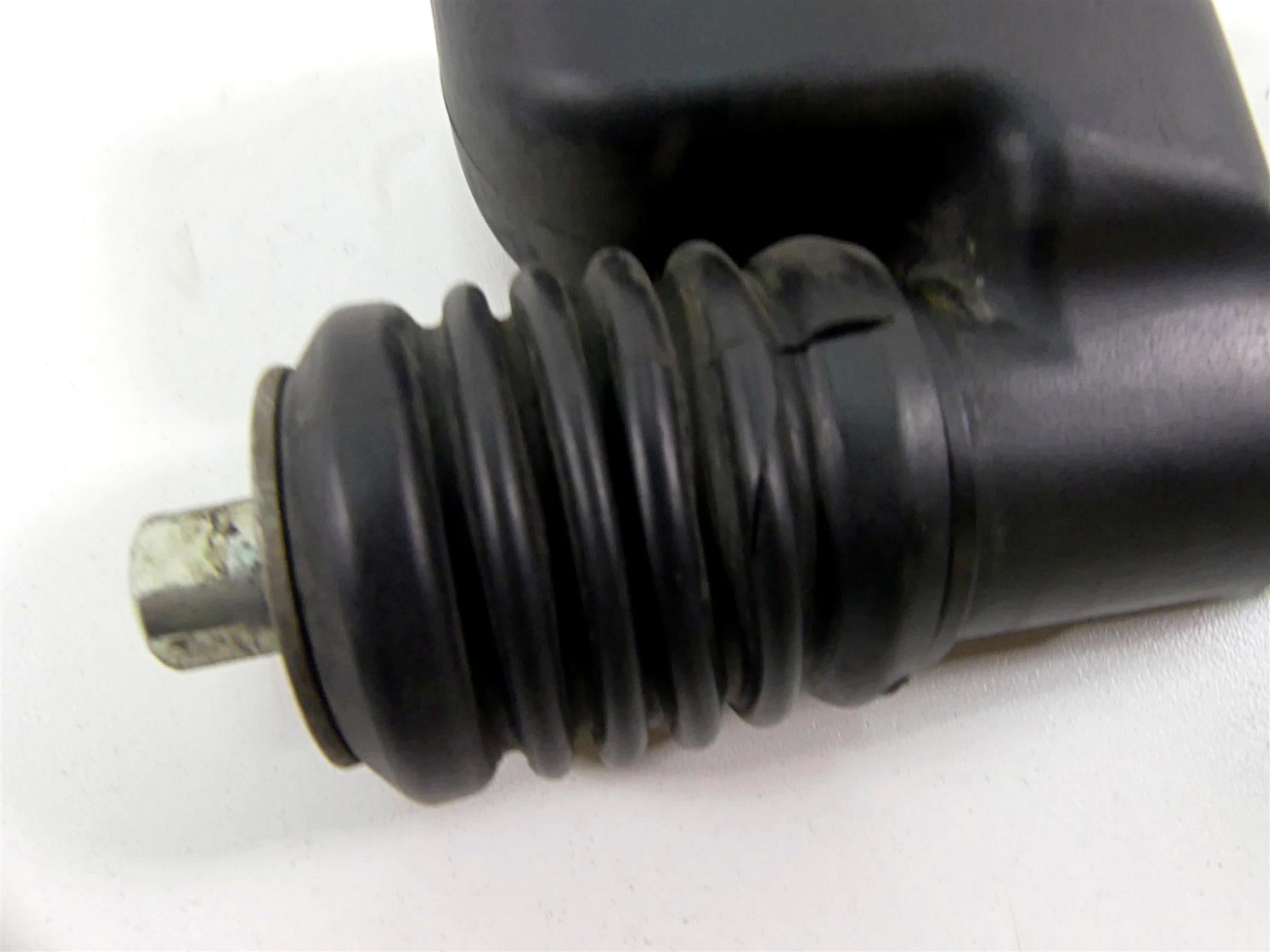 2014 Harley FXDL Dyna Low Rider Rear Brake Master Cylinder 42474-06C {{ shop.shopifyCountryName }} - Mototech271
